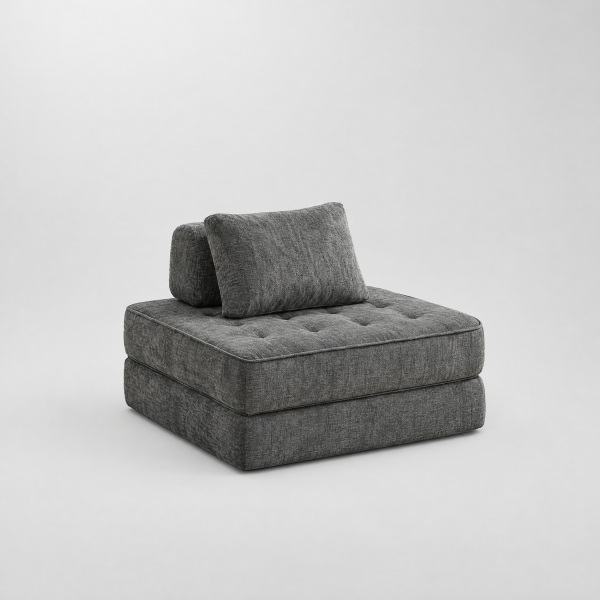 Escale, fauteuil convertible 2-en-1 en chenille grise, vu de trois quarts sur fond neutre